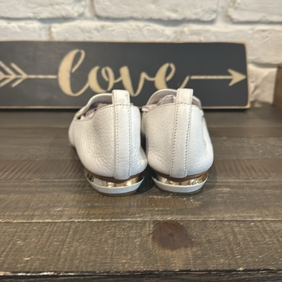 White Nicholas Kirkwood  leather flats - Picture 3 of 5
